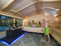 Biosanárium s teplotou 65-70°C, vhodná pro návštěvníky, pro které je klasická sauna příliš horká
